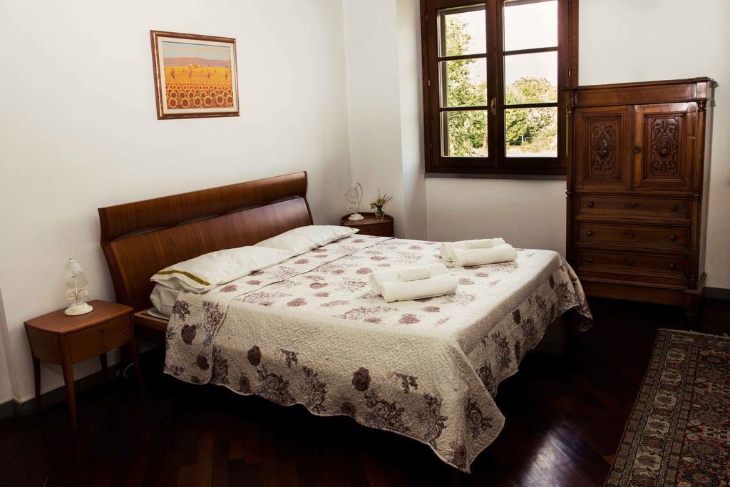 B&B Casa Betulla Pisa Ruang foto